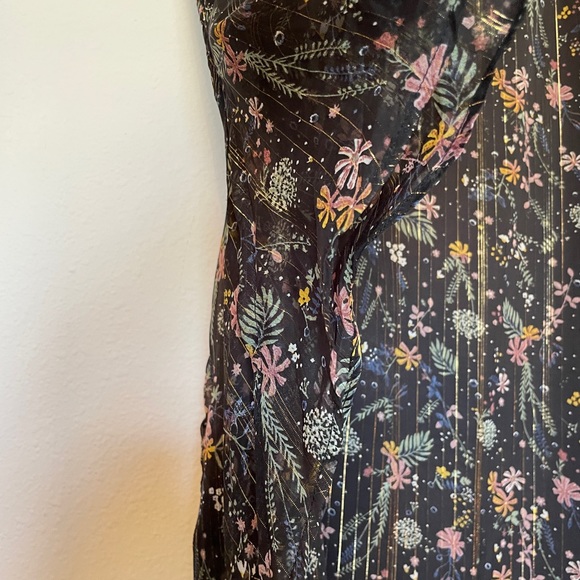 Style House Women’s Floral Dress - Picture 2 of 4